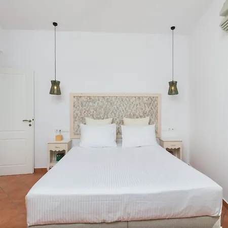 Cycladic Luxurious Maisonette